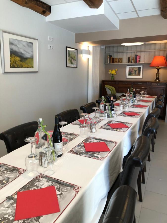 Auberge Du Cezallier Montgreleix 외부 사진