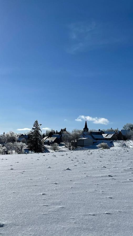 Auberge Du Cezallier Montgreleix 외부 사진