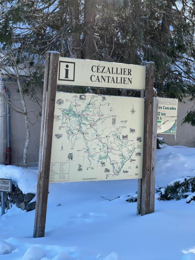 Auberge Du Cezallier Montgreleix 외부 사진